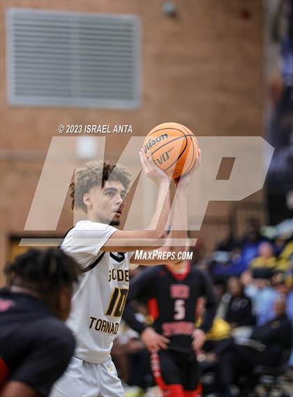 Thumbnail 2 in Fairmont vs Red Springs (2023 Robeson County Shootout) photogallery.