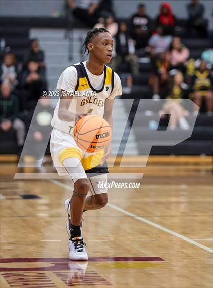 Thumbnail 3 in Fairmont vs Red Springs (2023 Robeson County Shootout) photogallery.