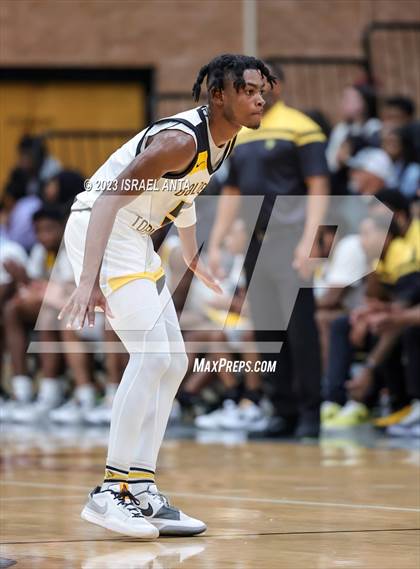 Thumbnail 1 in Fairmont vs Red Springs (2023 Robeson County Shootout) photogallery.