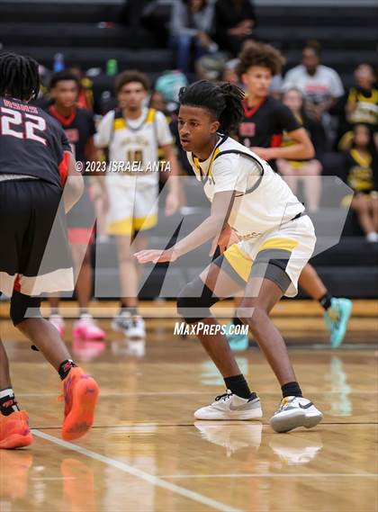 Thumbnail 2 in Fairmont vs Red Springs (2023 Robeson County Shootout) photogallery.