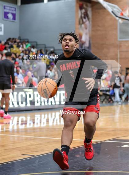 Thumbnail 2 in Fairmont vs Red Springs (2023 Robeson County Shootout) photogallery.