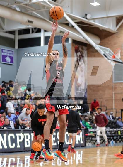 Thumbnail 3 in Fairmont vs Red Springs (2023 Robeson County Shootout) photogallery.