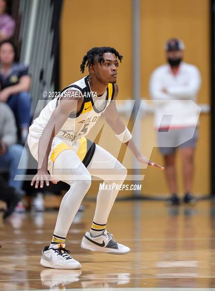Thumbnail 1 in Fairmont vs Red Springs (2023 Robeson County Shootout) photogallery.