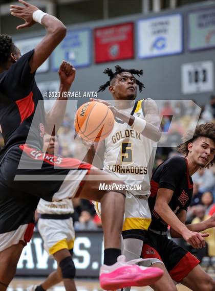 Thumbnail 2 in Fairmont vs Red Springs (2023 Robeson County Shootout) photogallery.