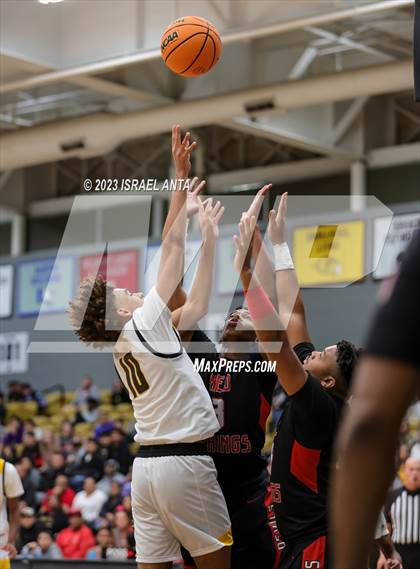 Thumbnail 1 in Fairmont vs Red Springs (2023 Robeson County Shootout) photogallery.