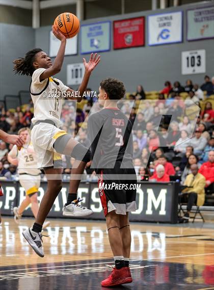 Thumbnail 1 in Fairmont vs Red Springs (2023 Robeson County Shootout) photogallery.