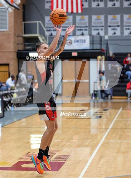 Thumbnail 3 in Fairmont vs Red Springs (2023 Robeson County Shootout) photogallery.