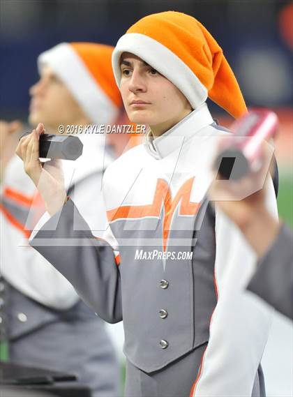 Thumbnail 3 in Mineola vs. Yoakum (UIL 3A Division 1 Final) photogallery.