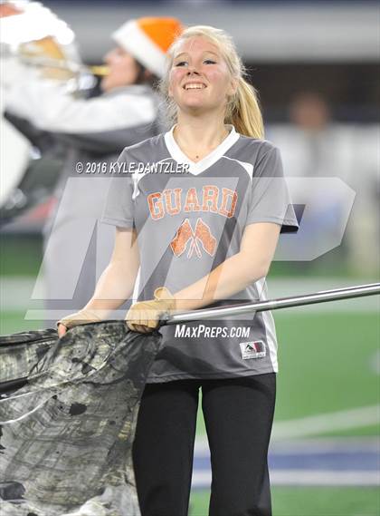 Thumbnail 1 in Mineola vs. Yoakum (UIL 3A Division 1 Final) photogallery.