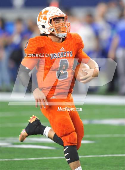 Thumbnail 1 in Mineola vs. Yoakum (UIL 3A Division 1 Final) photogallery.