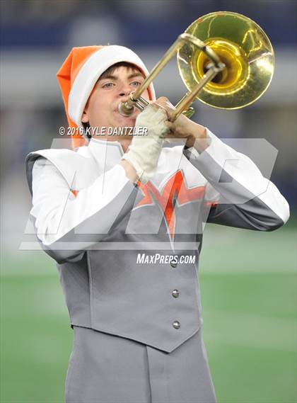 Thumbnail 3 in Mineola vs. Yoakum (UIL 3A Division 1 Final) photogallery.
