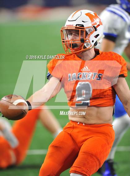 Thumbnail 3 in Mineola vs. Yoakum (UIL 3A Division 1 Final) photogallery.
