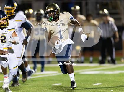 Thumbnail 3 in Marion @ Althoff Catholic photogallery.