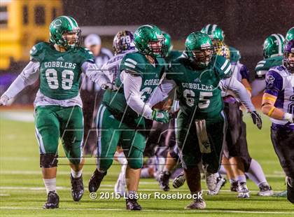Thumbnail 2 in Cuero vs. Navarro (UIL 4A Regional Playoffs) photogallery.