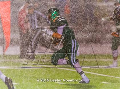 Thumbnail 2 in Cuero vs. Navarro (UIL 4A Regional Playoffs) photogallery.