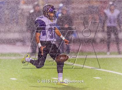Thumbnail 2 in Cuero vs. Navarro (UIL 4A Regional Playoffs) photogallery.