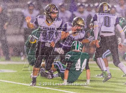 Thumbnail 1 in Cuero vs. Navarro (UIL 4A Regional Playoffs) photogallery.