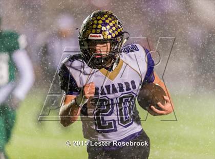 Thumbnail 2 in Cuero vs. Navarro (UIL 4A Regional Playoffs) photogallery.