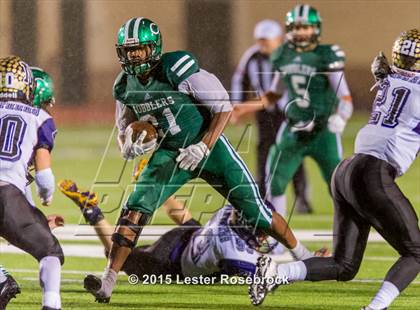 Thumbnail 3 in Cuero vs. Navarro (UIL 4A Regional Playoffs) photogallery.