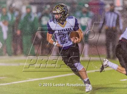 Thumbnail 3 in Cuero vs. Navarro (UIL 4A Regional Playoffs) photogallery.