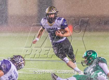 Thumbnail 1 in Cuero vs. Navarro (UIL 4A Regional Playoffs) photogallery.