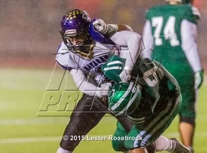 Thumbnail 1 in Cuero vs. Navarro (UIL 4A Regional Playoffs) photogallery.