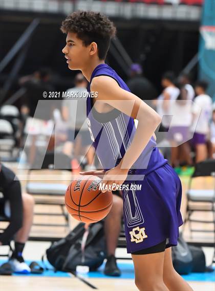 Thumbnail 3 in Sunrise Mountain vs. Rancho Solano - Section 7 Basketball Tournament photogallery.