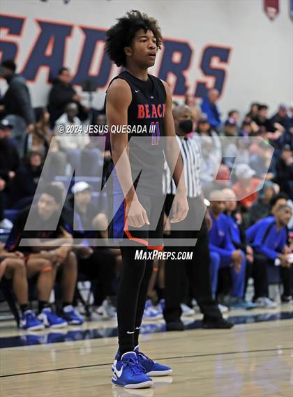 Thumbnail 1 in Rainier Beach @ Eastside Catholic photogallery.