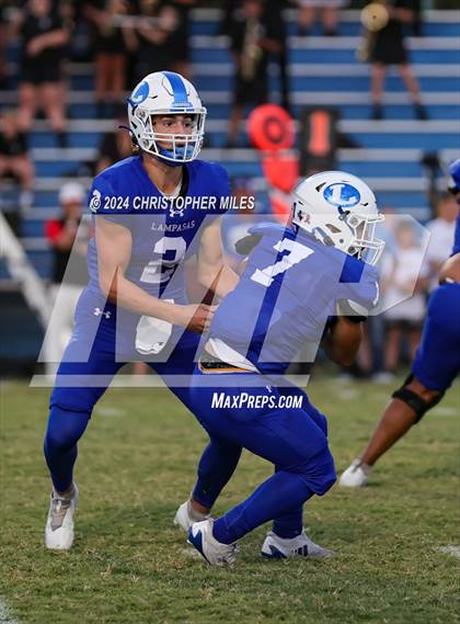 Thumbnail 2 in Lorena @ Lampasas photogallery.