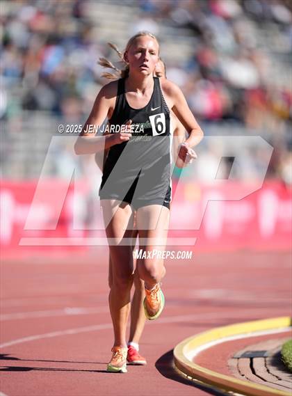 Thumbnail 2 in CHSAA Finals 5A  (3200 Meter) photogallery.
