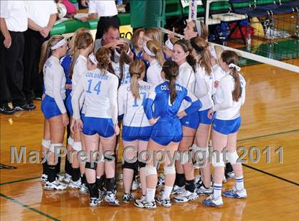 Thumbnail 3 in Benton vs Columbia (IHSA Class 2A Sectional Final) photogallery.