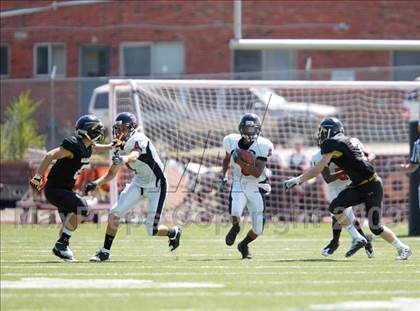 Thumbnail 3 in Eaglecrest @ Arapahoe photogallery.