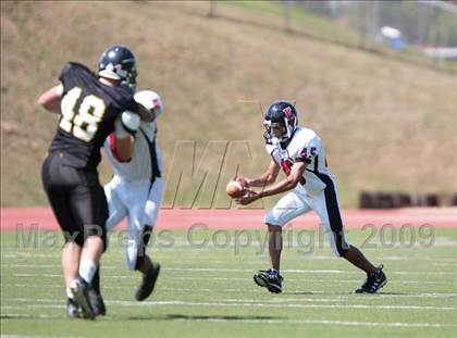 Thumbnail 2 in Eaglecrest @ Arapahoe photogallery.