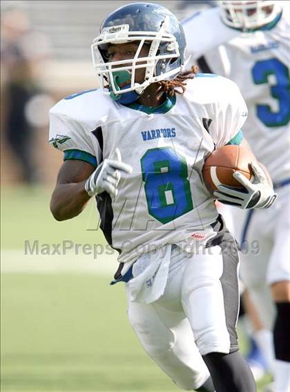 Thumbnail 2 in Winton Woods vs. Archbishop Moeller (Skyline Crosstown Showdown) photogallery.