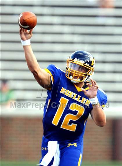Thumbnail 3 in Winton Woods vs. Archbishop Moeller (Skyline Crosstown Showdown) photogallery.