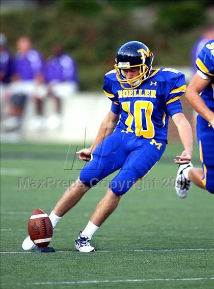 Thumbnail 1 in Winton Woods vs. Archbishop Moeller (Skyline Crosstown Showdown) photogallery.