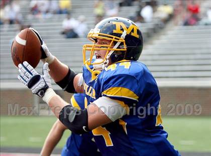Thumbnail 2 in Winton Woods vs. Archbishop Moeller (Skyline Crosstown Showdown) photogallery.