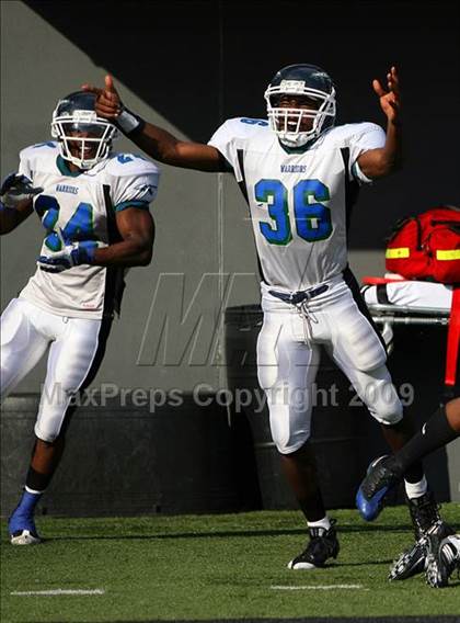 Thumbnail 1 in Winton Woods vs. Archbishop Moeller (Skyline Crosstown Showdown) photogallery.