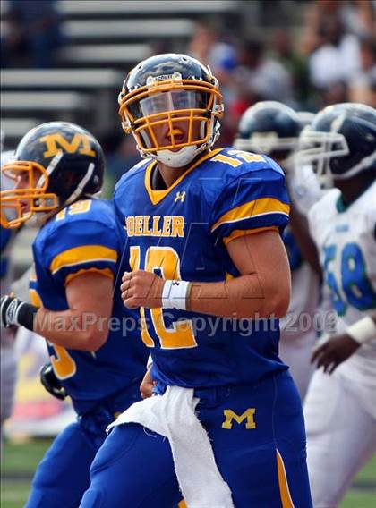 Thumbnail 2 in Winton Woods vs. Archbishop Moeller (Skyline Crosstown Showdown) photogallery.
