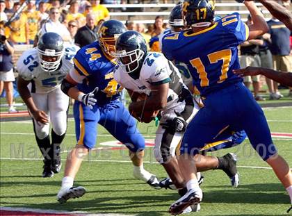 Thumbnail 1 in Winton Woods vs. Archbishop Moeller (Skyline Crosstown Showdown) photogallery.