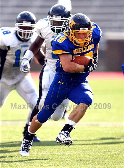 Thumbnail 1 in Winton Woods vs. Archbishop Moeller (Skyline Crosstown Showdown) photogallery.
