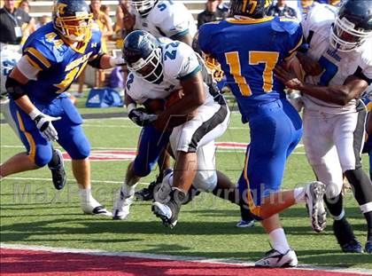 Thumbnail 3 in Winton Woods vs. Archbishop Moeller (Skyline Crosstown Showdown) photogallery.