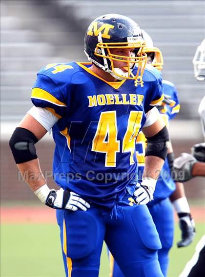 Thumbnail 3 in Winton Woods vs. Archbishop Moeller (Skyline Crosstown Showdown) photogallery.