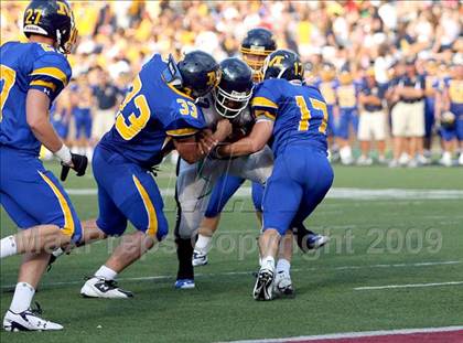 Thumbnail 2 in Winton Woods vs. Archbishop Moeller (Skyline Crosstown Showdown) photogallery.