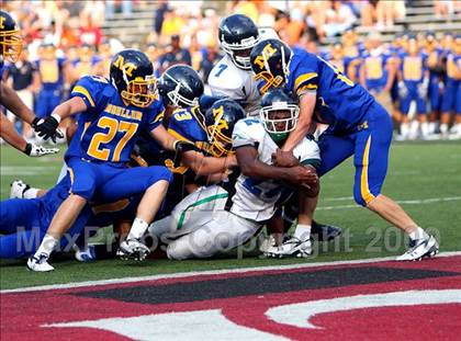 Thumbnail 2 in Winton Woods vs. Archbishop Moeller (Skyline Crosstown Showdown) photogallery.