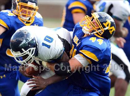 Thumbnail 2 in Winton Woods vs. Archbishop Moeller (Skyline Crosstown Showdown) photogallery.