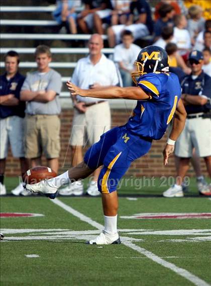 Thumbnail 1 in Winton Woods vs. Archbishop Moeller (Skyline Crosstown Showdown) photogallery.