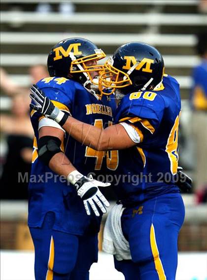 Thumbnail 2 in Winton Woods vs. Archbishop Moeller (Skyline Crosstown Showdown) photogallery.