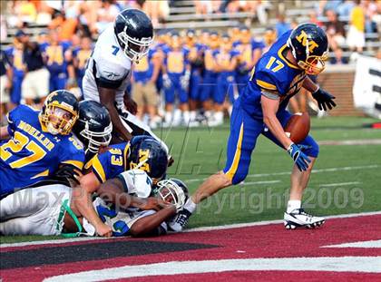 Thumbnail 3 in Winton Woods vs. Archbishop Moeller (Skyline Crosstown Showdown) photogallery.
