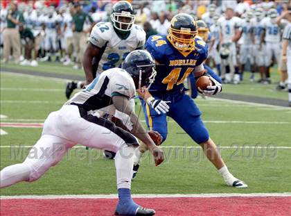 Thumbnail 3 in Winton Woods vs. Archbishop Moeller (Skyline Crosstown Showdown) photogallery.
